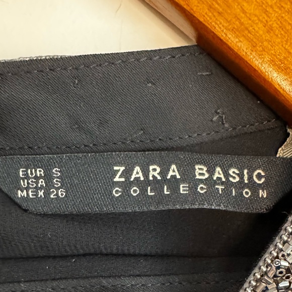 Black Zara top with jewel collar - Picture 4 of 7